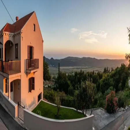 Spacious With Terrace And A View Of Nature Apartament *