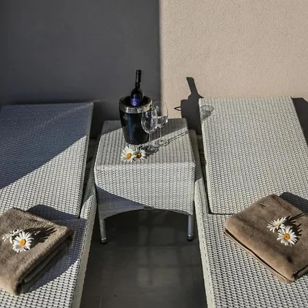Apartament Spacious With Terrace And A View Of Nature *